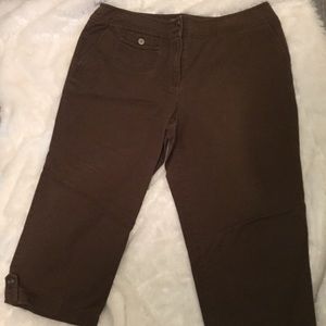 Chico’s brown Capri pants